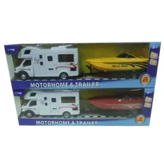Caravana con remolque y barco de carreras