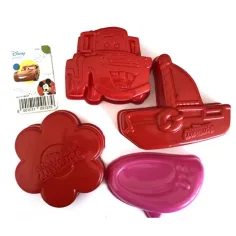 imagen de Conjunto de moldes de arena Disney Cars y Minnie Mouse 4 piezas 4