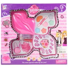imagen de Fashion Make Up: Paleta de maquillaje en forma de labios de tres niveles 7