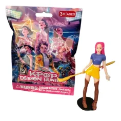 Figura sorpresa de K-Pop Demon Hunters con tarjeta