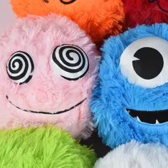 imagen de Fuzzy Monsters bola de peluche peludo de 23 cm en varias versiones 5