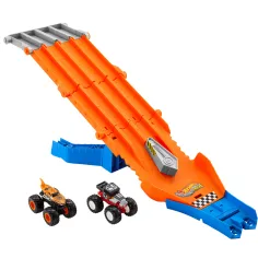 imagen de Hot Wheels Monster Trucks: Set de pista de persecución con 2 coches pequeños - Mattel 2