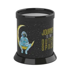 ICO: Portalápices con diseño de astronauta