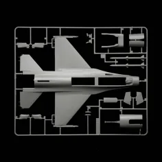 imagen de Italeri 1/48 F-16C Fighting Falcon modelo de avión 5