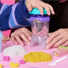imagen de Kinetic Sand: Batidora de smoothies 396g con arena moldeable - Spin Master 3