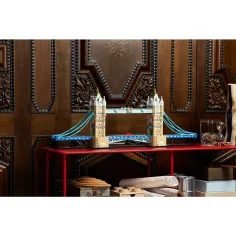imagen de LEGO® Arquitectura: Puente de la Torre (21067) 10