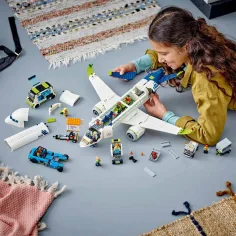 imagen de LEGO® City: Avión de pasajeros (60367) 9