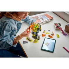 imagen de LEGO® Ediciones: Casco de McLaren Mastercard F1® Team Lando Norris (43023) 4