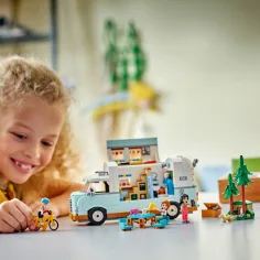 imagen de LEGO® Friends: Aventura en autocaravana de amistad (42663) 3