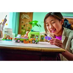 imagen de LEGO® Friends: Remolque para caballos y potros (42695) 7