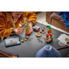 imagen de LEGO® Harry Potter™: Las plantas de la clase de herbología de Hogwarts™ (76474) 4