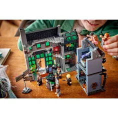 imagen de LEGO® Harry Potter™: Las tiendas de magia de El Callejón Diagon™ (76471) 6