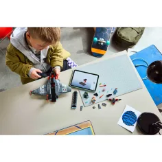 imagen de LEGO® Marvel: Vengadores: El despertar de Doctor Doom Quinjet (76347) 5