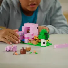 imagen de LEGO® Minecraft: La casa del cerdito (21268) 5