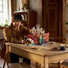 imagen de LEGO® One Piece: El restaurante Baratie flotante (75640) 5