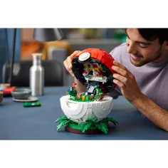 imagen de LEGO® Pokémon: Momentos Icónicos del Entrenador Pokébola (72154) 8