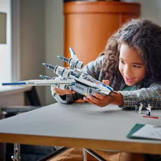 imagen de LEGO® Star Wars™: Caza U-wing Rebelde™ (75399) 4