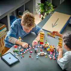 imagen de LEGO® Super Mario™: Mario Kart™ - Baby Peach y el set Grand Prix (72036) 3