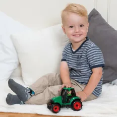 imagen de LENA: Camiónes tractor con figura de 17 cm 4