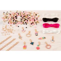 imagen de Make It Real: Juicy Couture rosa y brillante set de creación de joyas 3