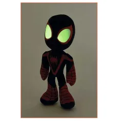 imagen de Marvel: Amigos Asombrosos - Figura de peluche de Spider-Man Miles Morales con ojos que brillan en la oscuridad 25cm 3