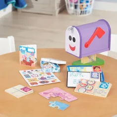 imagen de Melissa & Doug: Buzón azul 3
