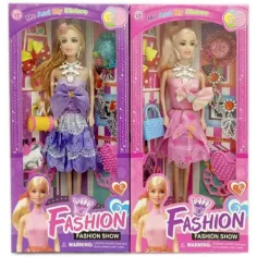 Muñeca de moda con accesorios en dos versiones