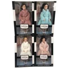 Muñeca Fashion Girl con abrigo de piel en varias versiones