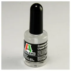 imagen de Pegamento para maquetas con brocha Italeri 15ml - con brocha gruesa 2