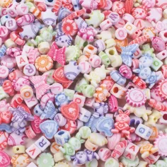 PlayBox: Set de perlas mixtas de color pastel de 550 piezas