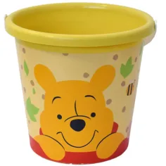 Set de arena de Winnie the Pooh con cubo - Mondo Toys