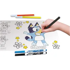 imagen de Set de escuela de dibujo Bluey con pizarra iluminada – Lisciani 3