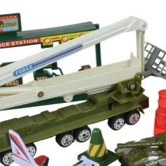 imagen de Super Army: Set de juego militar con vehículos de metal y avión de fricción en dos versiones 9