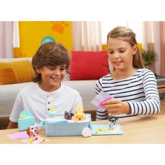 imagen de Washy Friends: Color Reveal figura de 3 perritos en la bañera con jacuzzi y accesorios 2