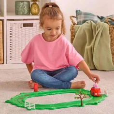imagen de Whizz-Around Peppa cerdo coche rojo set de juego 5