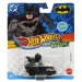 Hot Wheels: Pequeño coche de Batman del RacerVerse 1/64 – Mattel