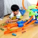 imagen de Hot Wheels Stunt Tracks: Colisión en el aire set de pista con cochecito – Mattel 4