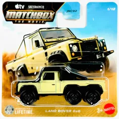 Matchbox A Film: Land Rover 6x6 cochecito 1/64 - Mattel
