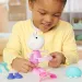 imagen de Peppa Pig: Set de figuras de Suzy vestida con accesorios - Hasbro 3