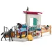 imagen de Schleich: Horse Club - Set de juego de box de caballos con yegua y potro (42611) 3