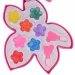 imagen de Sparkle & Glitter: Set de maquillaje de tres niveles en forma de hoja con espejo 6